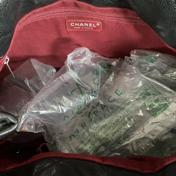 CHANEL Caviar Timeless CC Soft Tote *RARE* - Picture 4 of 13